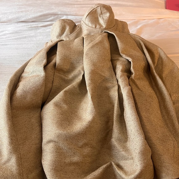 New house of CB dress, worn to take pictures ones - Picture 3 of 10